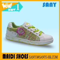 Top Selling Fashionable Woman's Green Skate Shoes with Smart Crystal and Stylish Canvas Upper