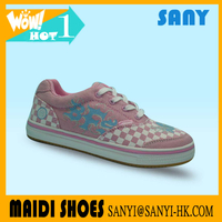 China Stylish Printed Vulcanized Cute Flat Cheap Casual Canvas Shoes For Girls