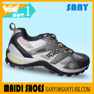 Chinese Exported Luxury Anti-skid Men Running Shoe with Fashionable Design