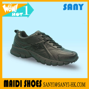 New Design Arrival Waterproof Hiking Shoes with Anti-skid MD Outsole for Men with High quality lower price