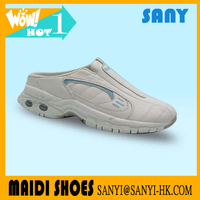 Hottest Men's White Air Sport Casual Slip-on Shoe with Flexible Air-cushion TPR Outsole from China