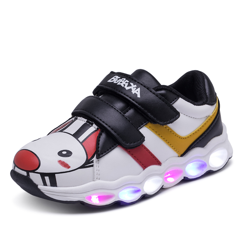 2018 the new spring Autumn cartoon vibration children light shoes LED children's casuals shoes Soft sports shoes for kids
