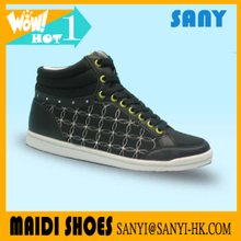 Best Selling Low Price Black Crystal Casual Skate Shoes with Comfortable Lining for Woman