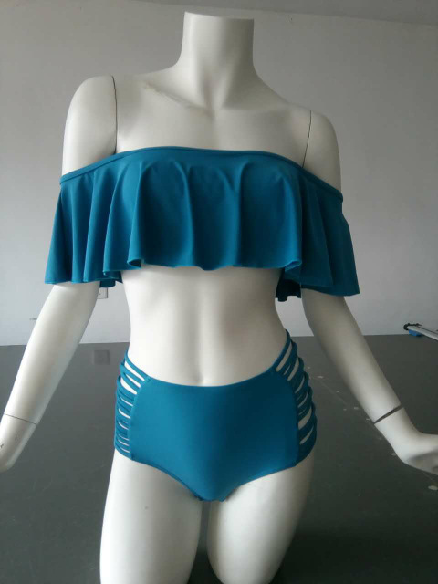 mexico bikini 2018 new swimwear Europe and the United States split lotus leaf bra off shoulder solid color bikini swimsuit