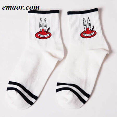 Women Short Socks Fashion Cartoon Character Cute Harajuku Patterend Hipster Skatebord Funny Female Ankle Socks
