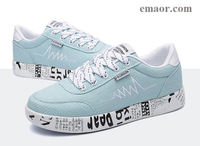 Vulcanized Shoes 2019 Fashion Women Sneakers Ladies Lace-up Casual Shoes Breathable Walking Flat Graffiti Canvas Shoes