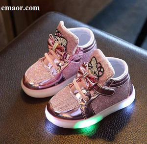Children Luminous Shoes New Girls Sport Running Shoes Baby Flashing Lights Fashion Sneakers Princess Toddler Little Kid LED Sneakers