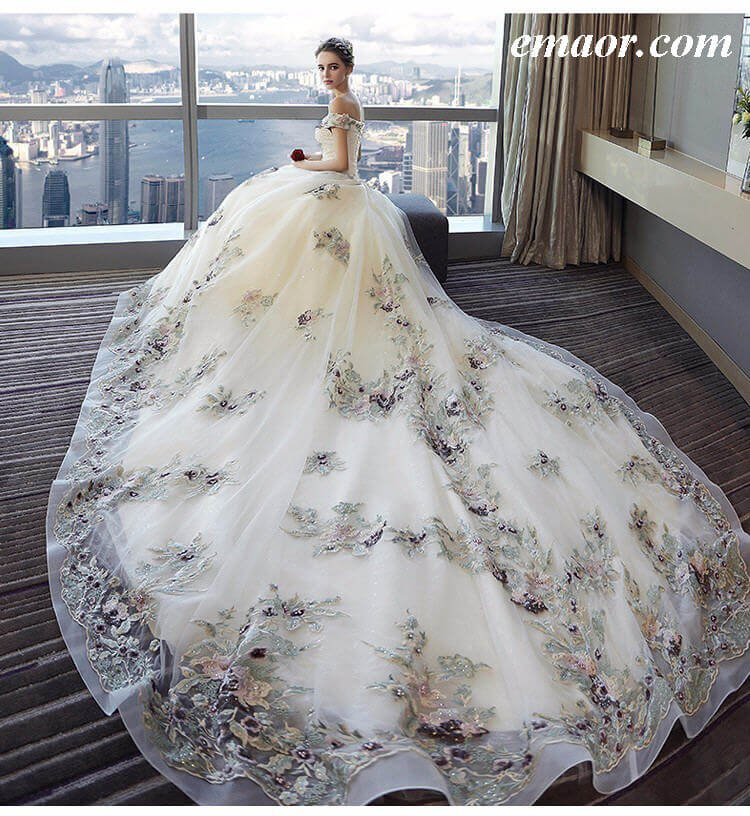 Wedding Dresses for Girls White Strapless Long Formal Dresses for Womens Plus Size Formal Gowns Lace Luxury Bridal Dress With Sleeves Evening Gowns Cheap