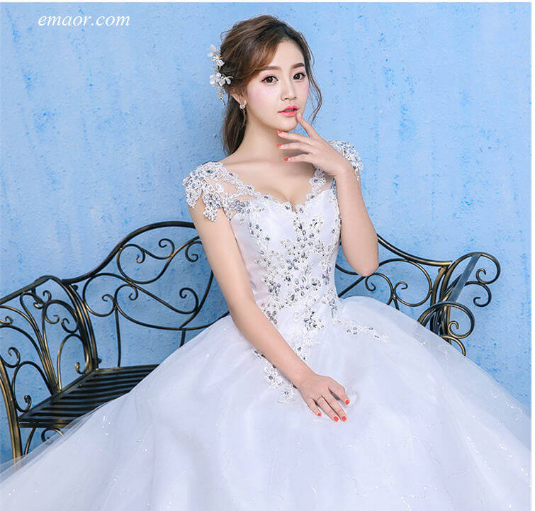Formal Dresses for Weddings Elegant Ball Gown V Neck Appliques Beaded Plus Size Bridal Dress Best Wedding Dresses